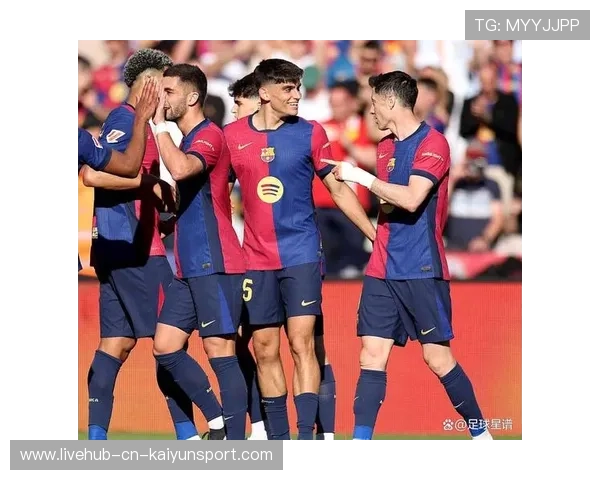 巴萨首发阵容揭晓！莱万多夫斯基复出领衔锋线对决塞尔塔，巴萨对阵莱万特