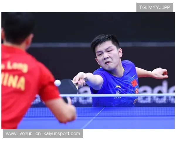 签名合影排长龙，樊振东人气燃爆德国赛场，樊振东大爆发打懵对手